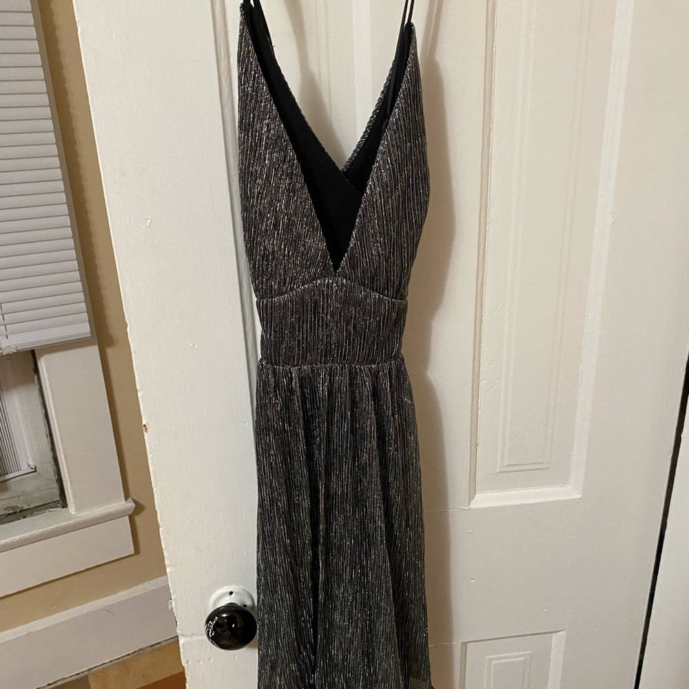 Lulus Mini Black/silver sparkly dress, size: M